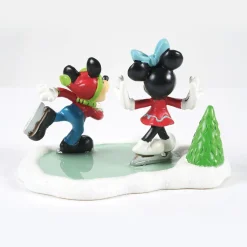 Hot Mickey & Minnie Go Skating Disney Village