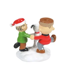 Hot Trio Of Besties Peanuts® Village